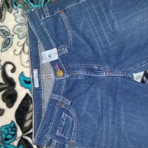 COPY - Levi Strauss & Co Skinny 503